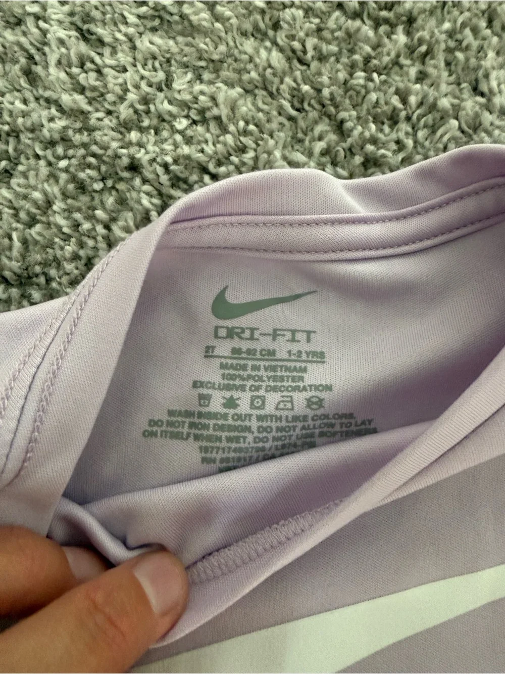 Toddler Girl’s Nike Outfit - Picture 6 of 6